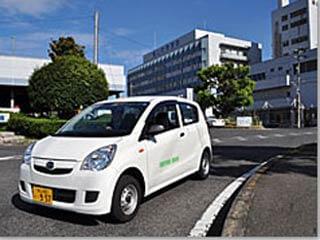 運転するのはAT軽自動車。20〜40代女性活躍中!