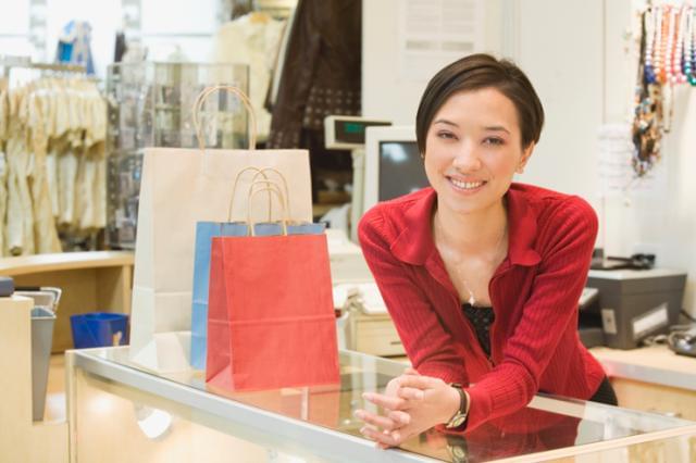 ◆アパレル業界で働くならCASSにお任せ!◆『短期』・『長期』・『フルタイム』・『扶養内』もOK!☆待遇充実☆迷ったら、まずはご相談ください♪♪