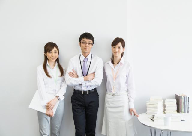 社員全員が働きやすい環境を目指している職場♪
女性11名&男性13名の幅広い年代のスタッフが活躍中!