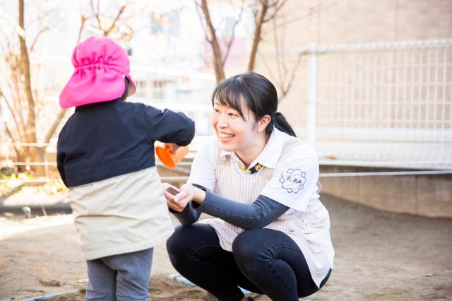 勤務時間はご相談に応じます。
まずはご希望をお聞かせくださいね！
お持ちの資格を活かして、かわいい笑顔に囲まれながら働きましょう