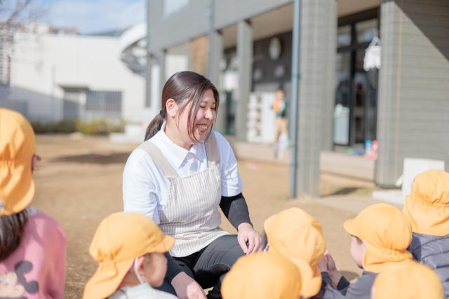 勤務時間はご相談に応じます。
まずはご希望をお聞かせくださいね!
お持ちの資格を活かして、かわいい笑顔に囲まれながら働きましょう♪
