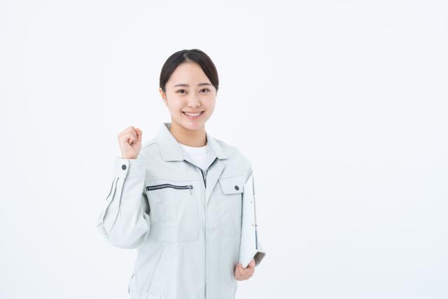 残業はほとんどなく定時上りができます。また、有給も取りやすくメリハリをつけて勤務可能です。