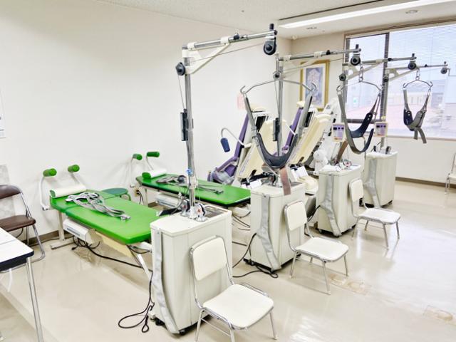 近隣にはスーパーもあり、仕事終わりの買い物にも便利!
好立地の働きやすい環境で新しいスタートを切りましょう。