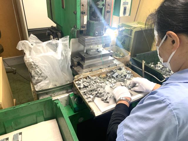 丁寧にお教え致しますので、未経験の方でも是非チャレンジしてください！