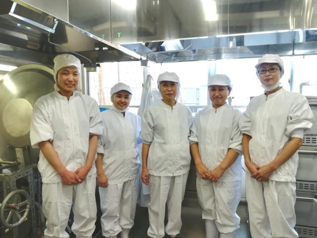 楽しい給食の時間をお届けしましょう♪