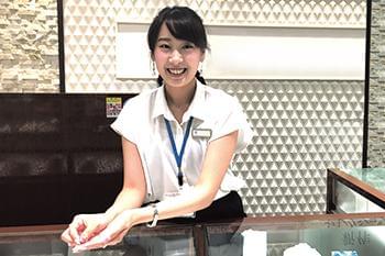 充実の研修が自慢!まずはあなたの誕生石から一緒に覚えましょう♪