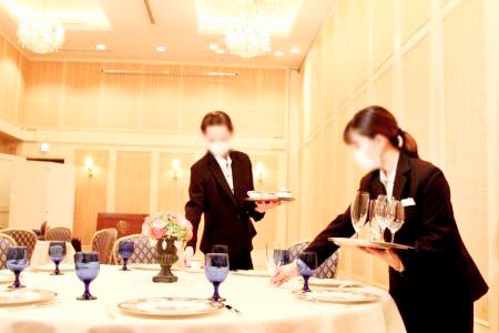 「近鉄郡山」駅徒歩10分圏内／交通費規定支給／車・バイク通勤OK／主婦・フリーター・学生さんが活躍中♪