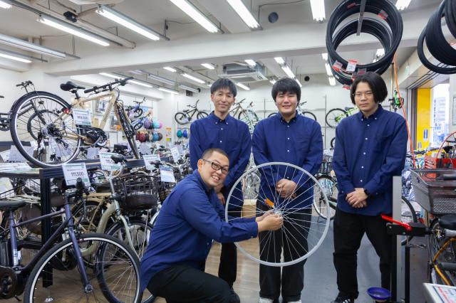 中途入社のハンデなし!入社2〜3年で正社員へのステップアップを叶えたスタッフが多数活躍中◎