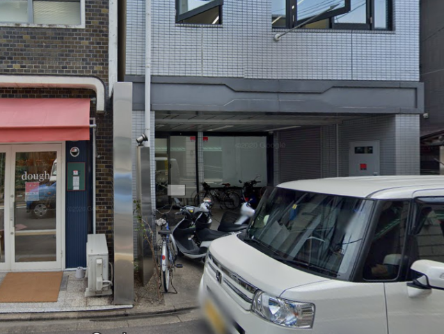 軽自動車でドライバー(送迎運転手)業務です。