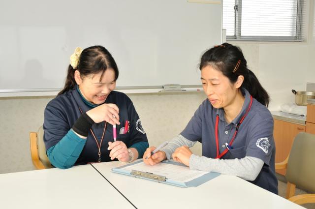 有限会社りんごの木の正社員情報 イーアイデム 大阪市東住吉区のケアマネジャー求人情報 Id A