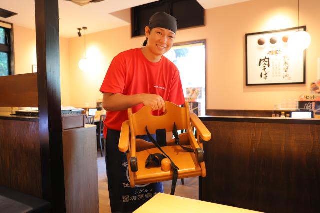 オープニングスタッフ募集／10月下旬オープン予定／ホール・キッチンスタッフホール・キッチンスタッフ（熟成醤油ラーメン店）