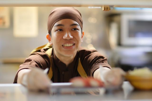 オープニングスタッフ募集／12月中旬オープン予定／ホール・キッチンスタッフホール・キッチンスタッフ