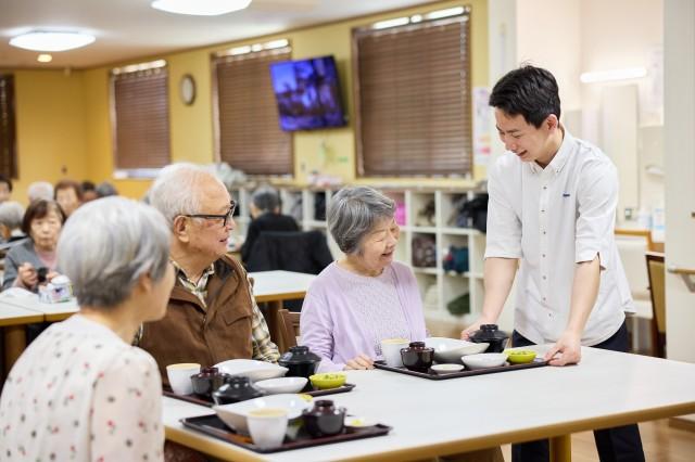 充実の研修があるので実務未経験の方もご安心ください。
勤務詳細はお気軽にご相談ください。