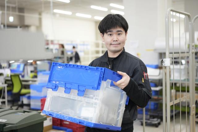 空調の効いたキレイな室内での作業。面接で実際に職場をご覧いただけます♪