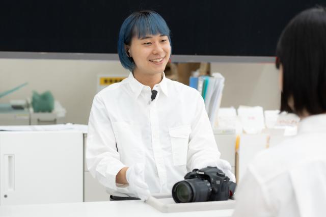 仕事を通して、コミュニケーション力や接客スキル、カメラの操作方法や知識などを学べます!