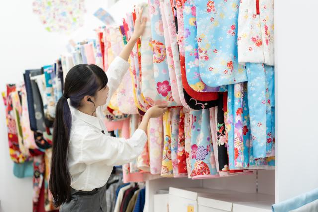 社割・賞与年3回・昇給など長期で安心安定して働けます♪