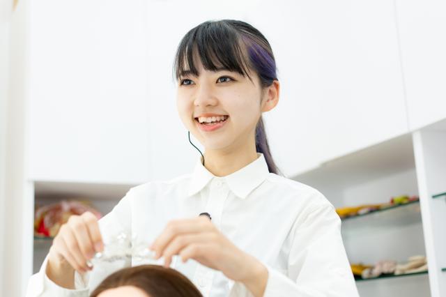 社割・賞与年3回・昇給など長期で安心安定して働けます♪