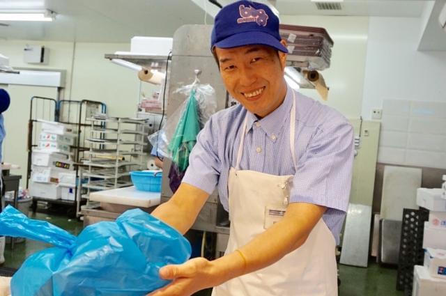 高校生OK！学生さん大歓迎です。
未経験の方も喜んでお迎えします！