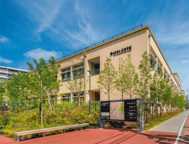 「梅ヶ丘駅」「東松原駅」から徒歩圏内で通勤便利！
土日祝休みでオンオフのメリハリもバッチリです。