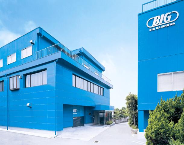 ＼環境保全（清掃）スタッフ募集／土日祝休みで年間休日120日！決算賞与ありの厚待遇です☆清掃などの環境保全スタッフ