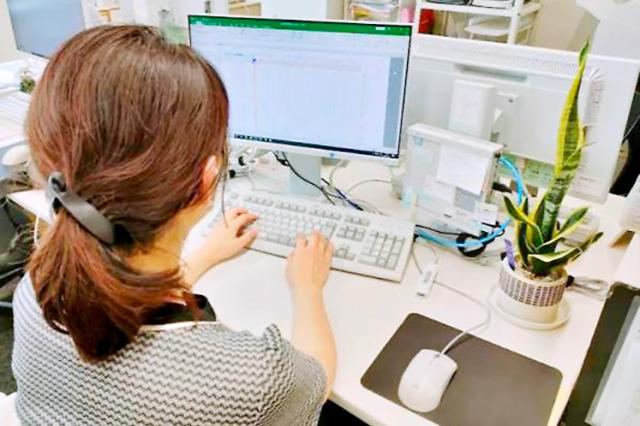 花に囲まれて働く生花市場のお仕事。
安定した環境で長く活躍できますよ◎