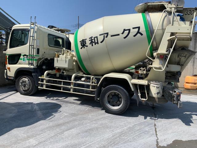当社ではミキサー車のほか、ダンプ車、バラ車を所有。
ステップアップを目指せます◎