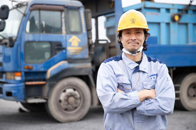 勤務先は千葉市中央区にあるJFEスチール構内！20代〜60代が活躍中で、同世代が多く馴染みやすい雰囲気です。