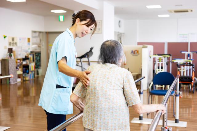 介護老人保健施設あじさいガーデン伏見は
276床の超強化型施設となります。