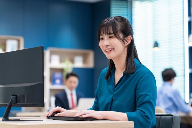 【20〜30代活躍中】データ入力・チェックがメイン◎大手企業のバックオフィス