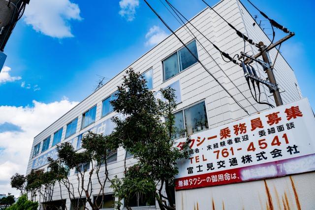 幅広い年代のスタッフが活躍している職場です◎