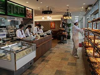 Bakery Cafe London 泉佐野店のアルバイト パート情報 イーアイデム 泉佐野 市のスイーツ ケーキ パン求人情報 Id A Bakery Cafe London 泉佐野店のアルバイト パート情報 イーアイデム 泉佐野 市のスイーツ ケーキ パン求人情報 Id A