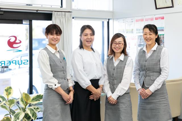 全国トップの受注本数。その裏側にあるのは、AIではなく“人”の配車力です。