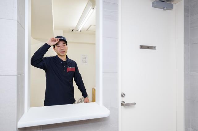 中高年の方が多数活躍しています！男女不問・未経験者歓迎！マンション管理員兼清掃員