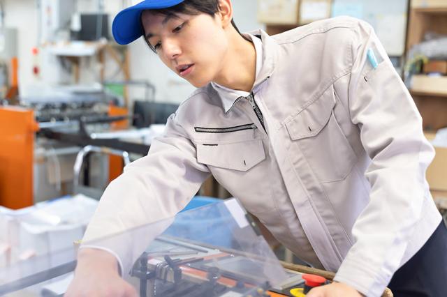 入社特典168万円！／単身寮費無料／昇給・有給あり／通勤費支給／未経験歓迎／経験・学歴不問！エンジンの製造に関わる業務全般
