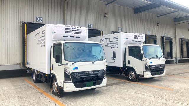 南日本運輸倉庫グループは、関東近郊に40拠点、900台以上のトラックを有する食品物流の大手企業です。