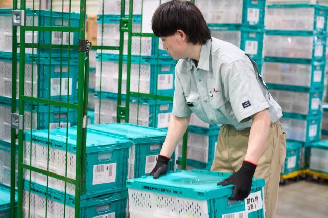 オープニングスタッフ募集！週3日〜で扶養内でもフルタイムでもOK！土曜・祝日は時給最大400円UP！コスメ・日用品・医薬品などの
仕分け、検品、補充作業