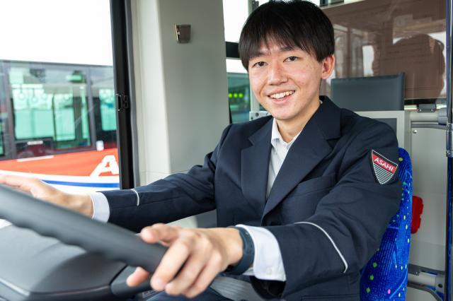 当社は「埼玉県多様な働き方実践企業」として認定されました。
社員一人ひとりが安心して働き続けられるよう様々な施策を推進しています。