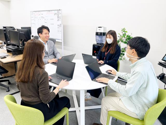 ◇◆当社では、明るく活気ある雰囲気のなか、20〜40代の男女スタッフがメインで活躍中！◆◇