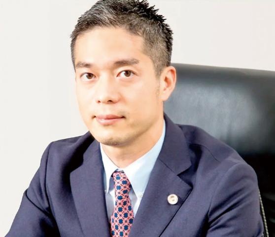 法律事務が初めての方でも、経験をお持ちの方でも、
「人の役に立つ仕事がしたい」「専門性を磨きたい」という
お気持ちがあれば、きっと活躍していただけます。
あなたの経験と意欲を、ぜひ当事務所で発揮してください。
ご応募を心よりお待ちしております。