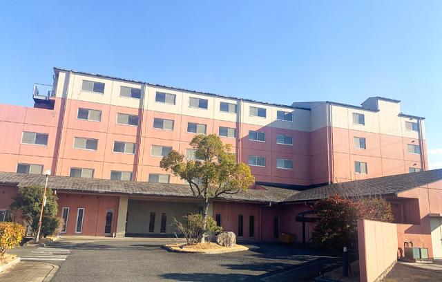 ＜栄養士兼生活サポート／正職員＞要栄養士資格／調理・介護はありません／男女不問／年間休日125日栄養士兼生活サポート