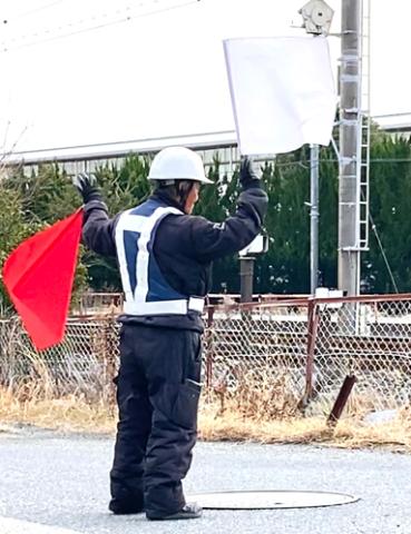 現場は20代から40代の男女が活躍中!
若手の多い活気に満ちた職場です♪