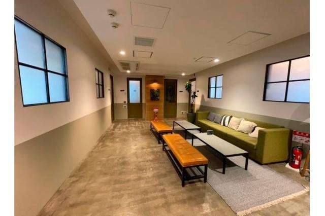 未経験でも大丈夫！
都心のクリエイティブな職場で新しい一歩を踏み出そう♪