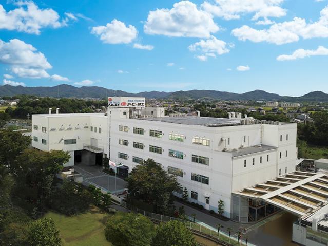 各種手当の充実や年3回の長期休暇も注目ポイント!働きやすい環境が整っています。