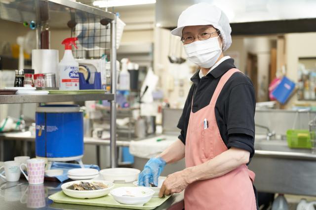 ☆地元に全力投球☆
「おいしい」を届けるやりがいのあるお仕事です！