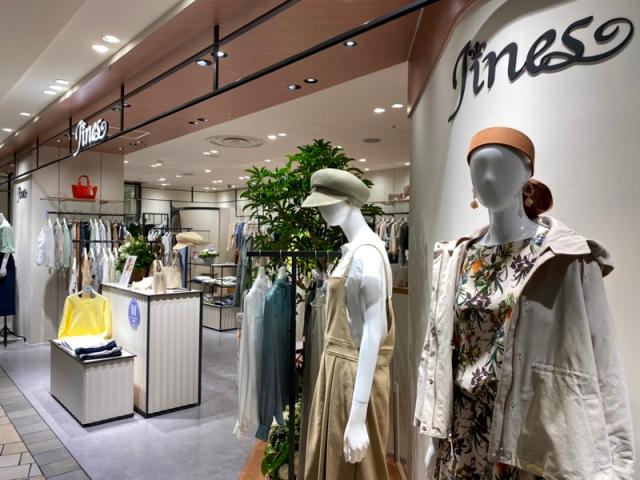 ノルマなしで安心。駅近店舗で、お客様に寄り添う接客を楽しめます。