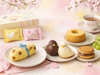 東京土産の定番！バナナのスポンジケーキや、バームクーヘンなど人気のおみやげ菓子を販売♪