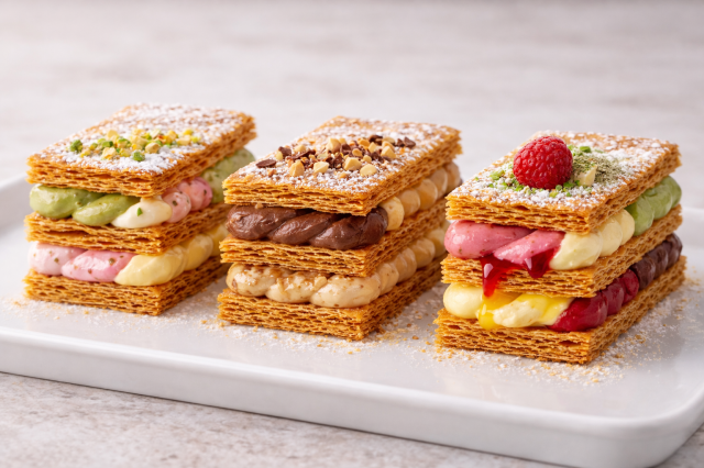 【週4〜】高時給1750円！人気のお菓子販売！9:30〜20:30の間で実働7時間50分！未経験歓迎洋菓子販売スタッフ（ミルフィユ）