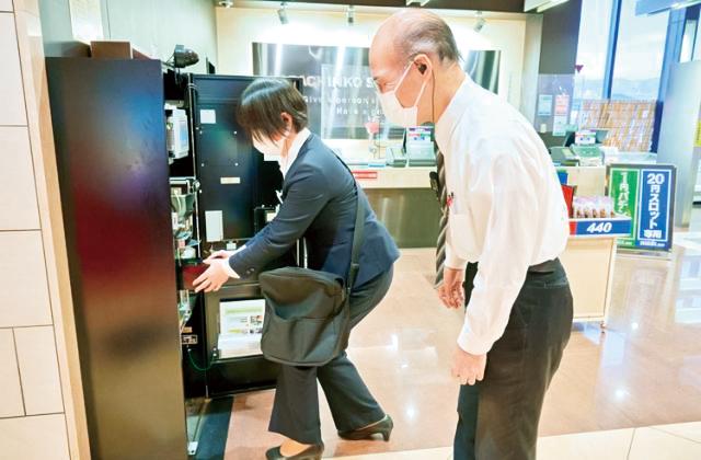業界未経験の方もパチンコの知識がない方も大歓迎♪
あなたも新天地でイキイキと働きませんか？