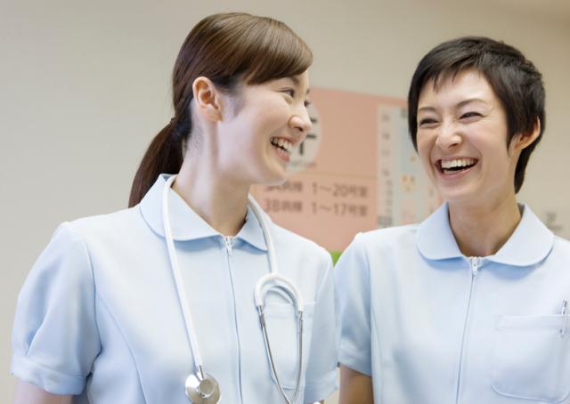 病院などでの勤務と比べると、業務はシンプル。
お一人ずつゆっくり関われます。
