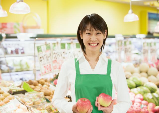 食品スーパーでの農産（野菜・果物）加工スタッフ［広告番号：YO-5206］食品スーパーでの農産（野菜・果物）加工業務